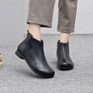 Rekomendasi Sepatu Boots Wanita Yang Modis