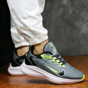 Sepatu Nike Pria dan Wanita yang Nyaman Di Kaki