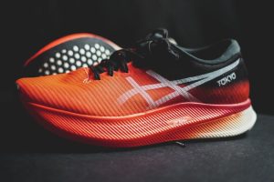 Sepatu Super New Technology Senjata Atletik